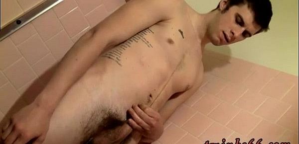  Teen boy like to drink piss gay Self Soaking With Straight Mathias